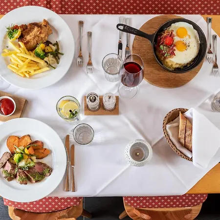 شقة By Randolins *