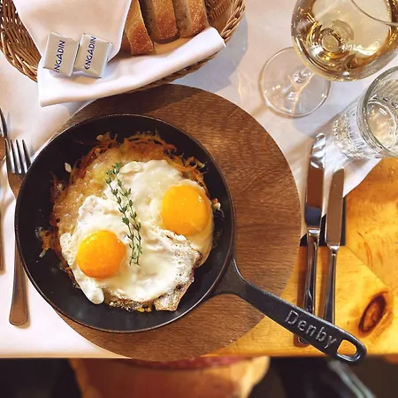 Lägenhet By Randolins St. Moritz