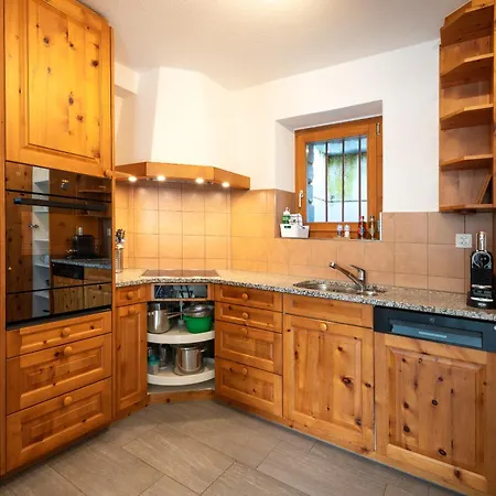 By Randolins Lägenhet